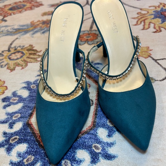 Nine West Woman Mule Teal with rhinestones - Picture 3 of 6